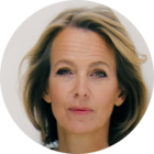 Porträtbild von Julia Jäkel